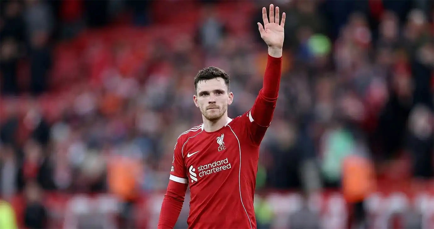 แอนดรูว์ โรเบิร์ตสัน แบ็กซ้ายหงส์แดง ให้สัมภาษณ์โดย โรเบิร์ตสัน เผย ลิเวอร์พูล ไม่เคยยื่นสัญญาใหม่