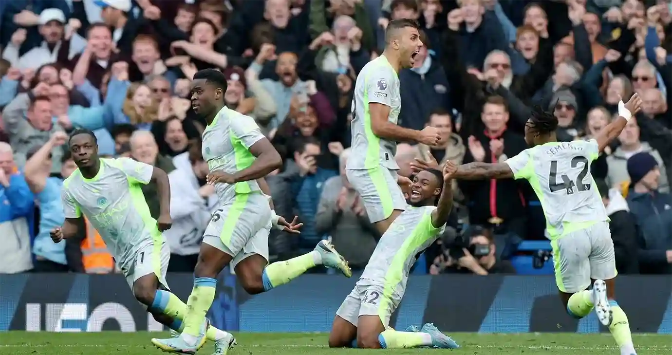 การขับเคี่ยวแย่งแชมป์พรีเมียร์ลีก ในสถานการณ์ที่ อาร์เซน่อล แมนซิตี้ แต้มเท่า วัดผลต่างประตู