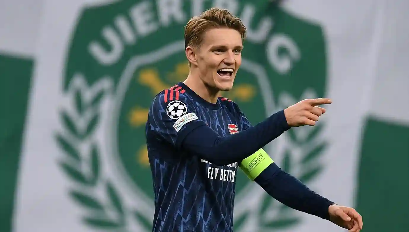 มาร์ติน โอเดการ์ด กองกลางกัปตันทีม ที่วงในเผยว่า อาร์เซน่อล ยังมอง โอเดการ์ด สำคัญกับทีม