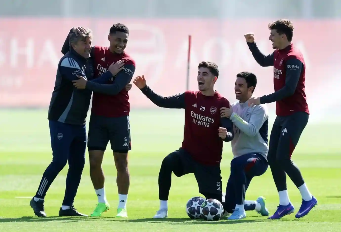 ภาพหลุด อาร์เซน่อล ซ้อมด้วยปากกา เคล็ดลับการฝึกซ้อมสุดแปลกของ มิเกล อาร์เตต้า