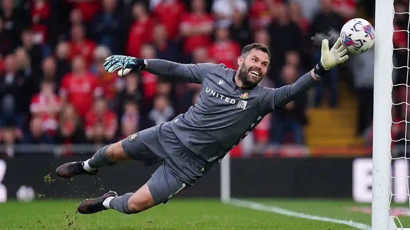 บรรยากาศการพักผ่อนที่ เบน ฟอสเตอร์ เผยเกาะมิโคนอส แหล่งพักร้อนแข้งดัง ยอดฮิตในกรีซ