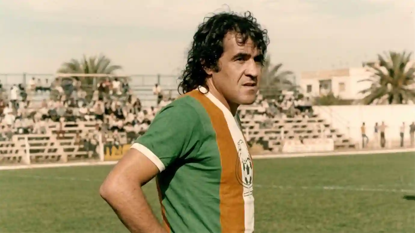 ภาพของ คาร์ลอส ไกเซอร์ นักเตะที่ไม่เคยลงสนาม ตำนานจอมลวงโลกแห่งวงการฟุตบอลบราซิล