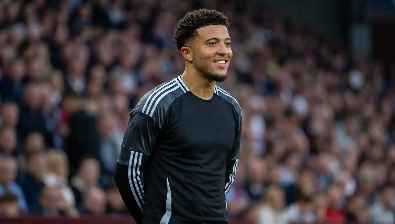 ลาร์ส ริคเคน ผู้อำนวยการสโมสร ยืนยัน ดอร์ทมุนด์ พิจารณาคว้าตัว ซานโช่ ฟรี กลับมาค้าแข้งในบุนเดสลีกา