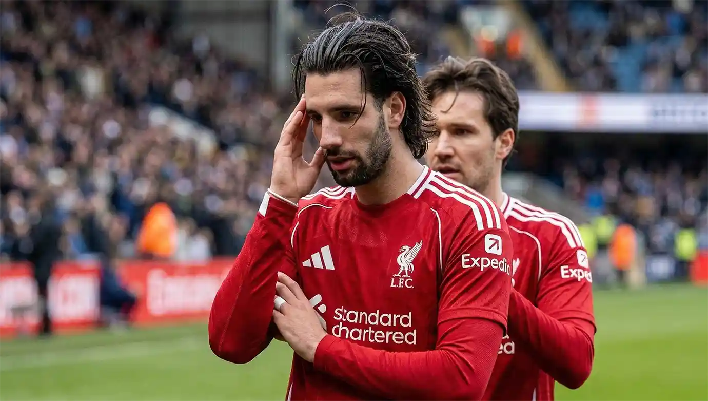 เกล็น จอห์นสัน ปกป้อง โซบอสไล หลังเกิดดราม่าปะทะคารมกับแฟนบอลลิเวอร์พูล