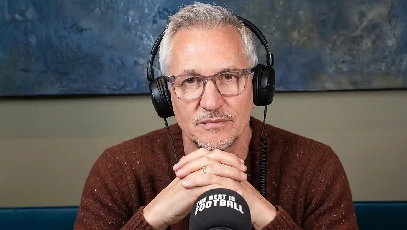 แกรี่ ลินิเกอร์ กูรูฟุตบอลชื่อดัง ออกมาวิเคราะห์ว่า ลินิเกอร์ ห่วง อาร์เซน่อล ชวดแชมป์ลีก