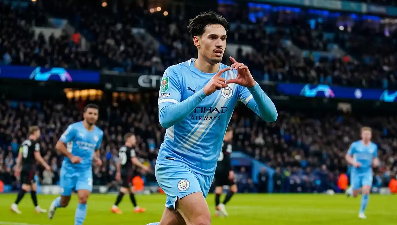 ข่าว แมนซิตี้ ปล่อย ทิจจานี่ ไรน์เดอร์ส ออกจากทีม