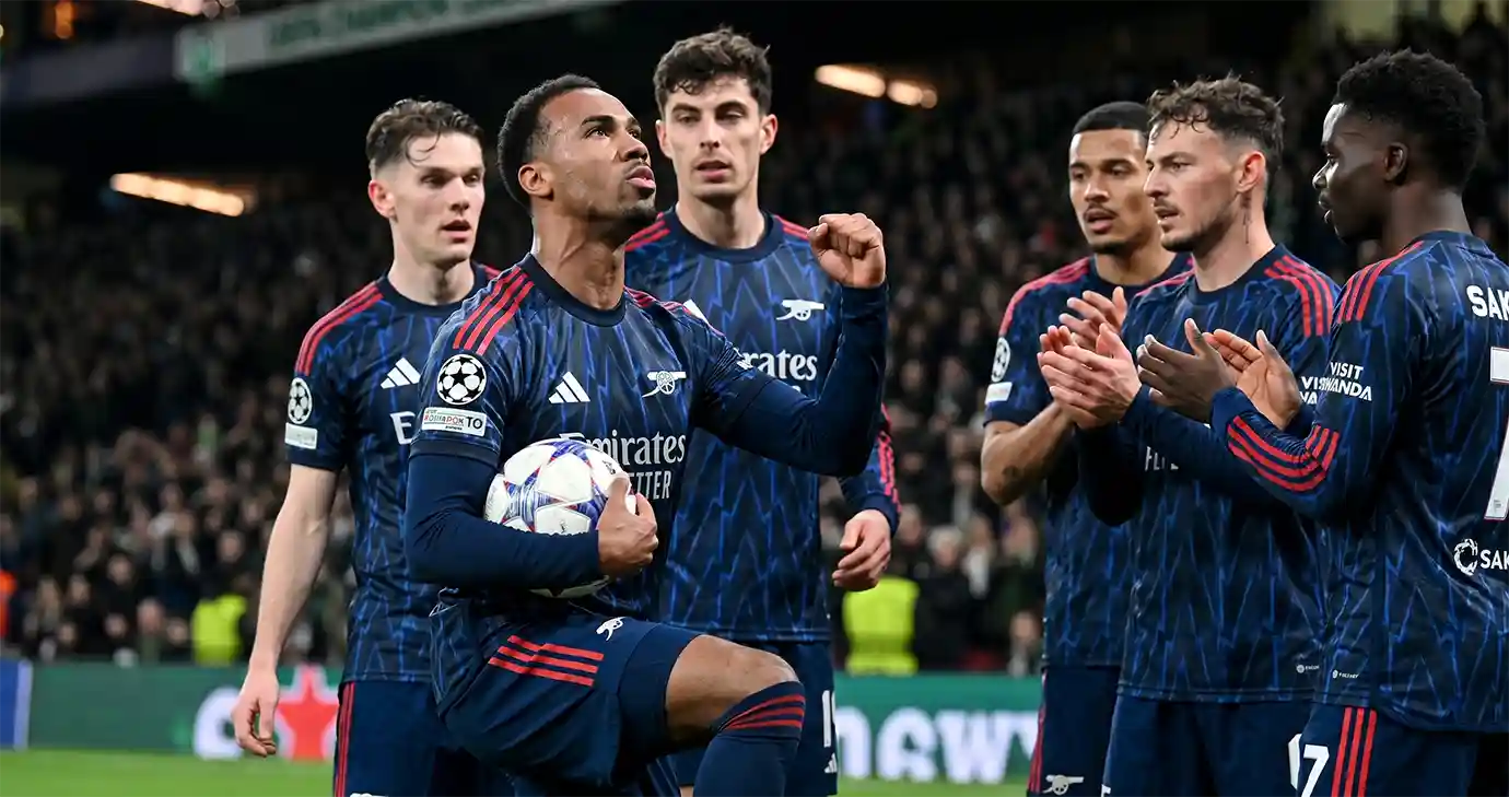 ซูเปอร์คอมพ์ฟันธงแมนซิตี้แซงนำแต่แชมป์ยังเอนเอียงหาอาร์เซน่อล หลังจบแมตช์กลางสัปดาห์