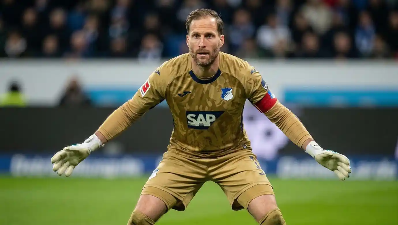 โอลิเวอร์ เบามันน์ ปัดตอบข่าวลือโยกเฝ้าเสาบาเยิร์น มิวนิค เพื่อเตรียมไปรับไม้ต่อจาก มานูเอล นอยเออร์ ที่อาจแขวนถุงมือหลังจบฤดูกาลนี้