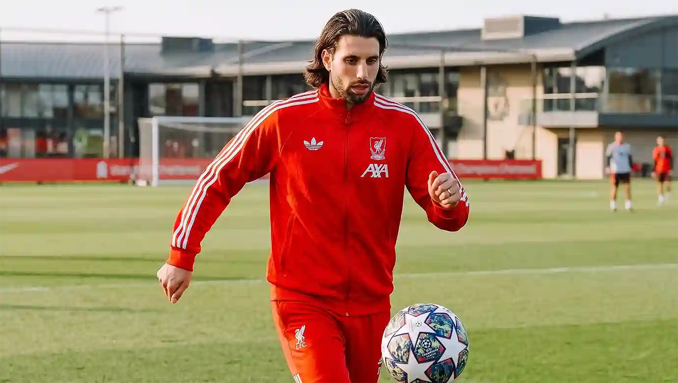 โดมินิค โซบอสไล กองกลางลิเวอร์พูลให้สัมภาษณ์ก่อนเกมโดยระบุว่า โซบอสไล มั่นใจ ลิเวอร์พูล พลิกนรก ชนะ เปแอสเช