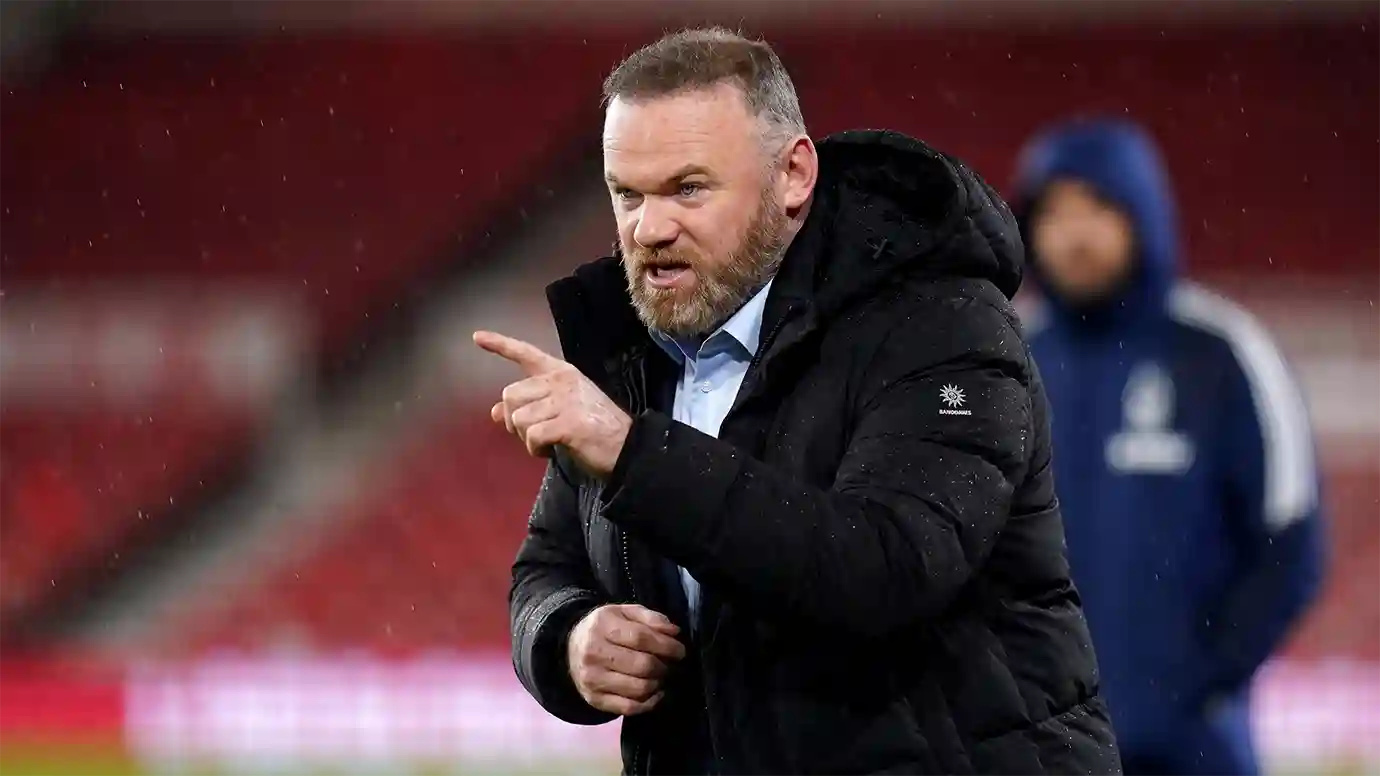 เวย์น รูนี่ย์ ให้สัมภาษณ์ในข่าว เวย์น รูนี่ย์ ฟันธง อาร์เซน่อล คว้าแชมป์พรีเมียร์ลีก