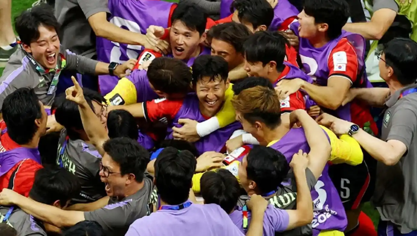 ฮองเมียงโบ สุดปลื้ม โสมขาวพลิกชนะ เปิดหัวบอลโลกสวยหรู 1 ฮองเมียงโบ สุดปลื้ม โสมขาวพลิกชนะ เปิดหัวบอลโลกสวยหรู